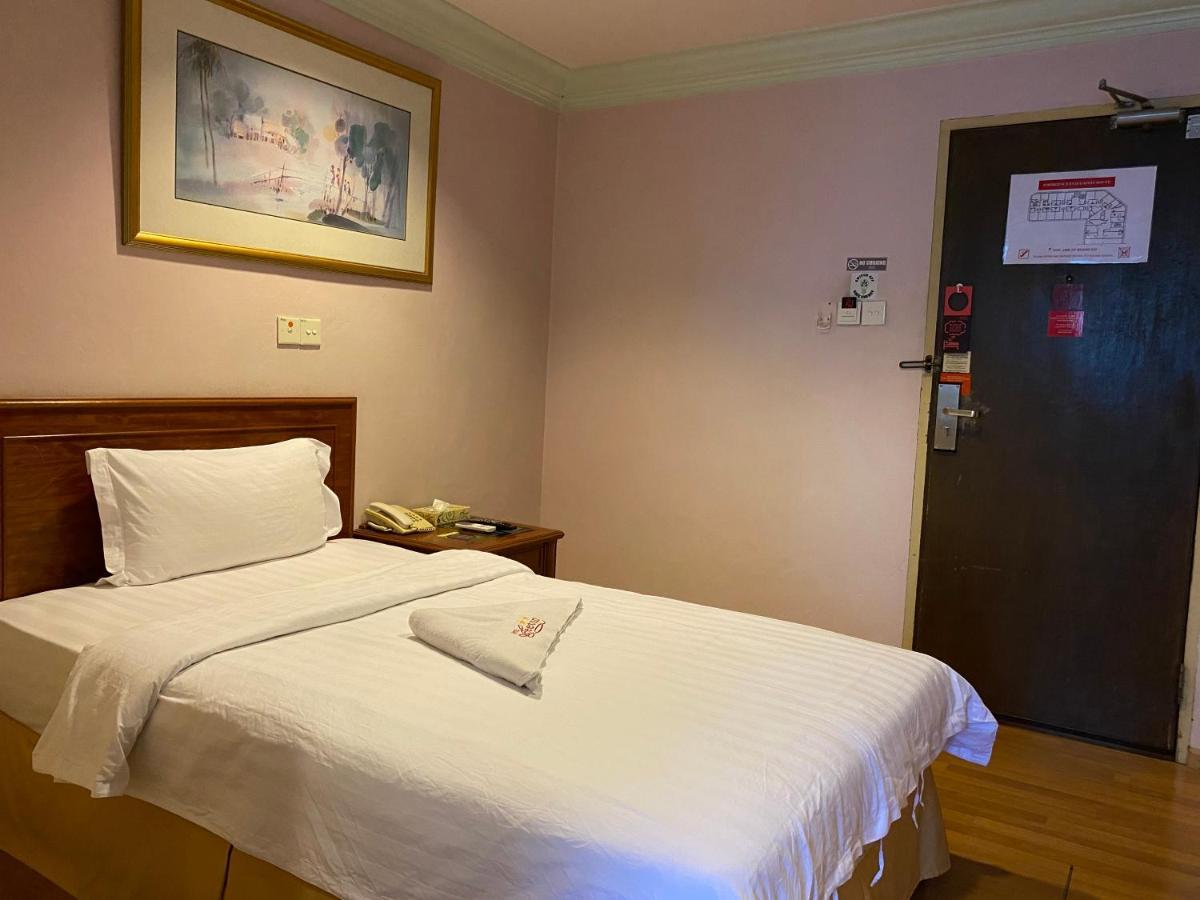 Hotel Deleeton Kota Kinabalu Zewnętrze zdjęcie