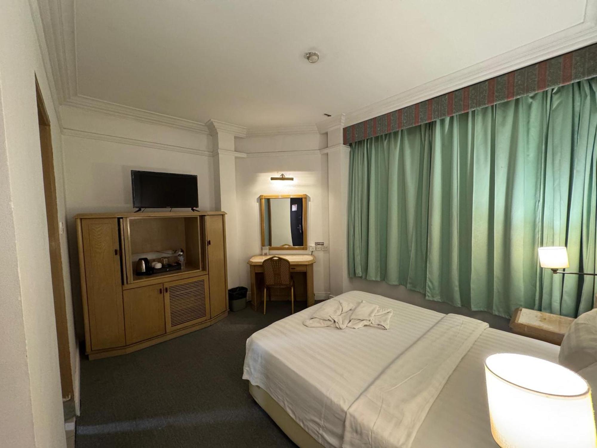 Hotel Deleeton Kota Kinabalu Zewnętrze zdjęcie