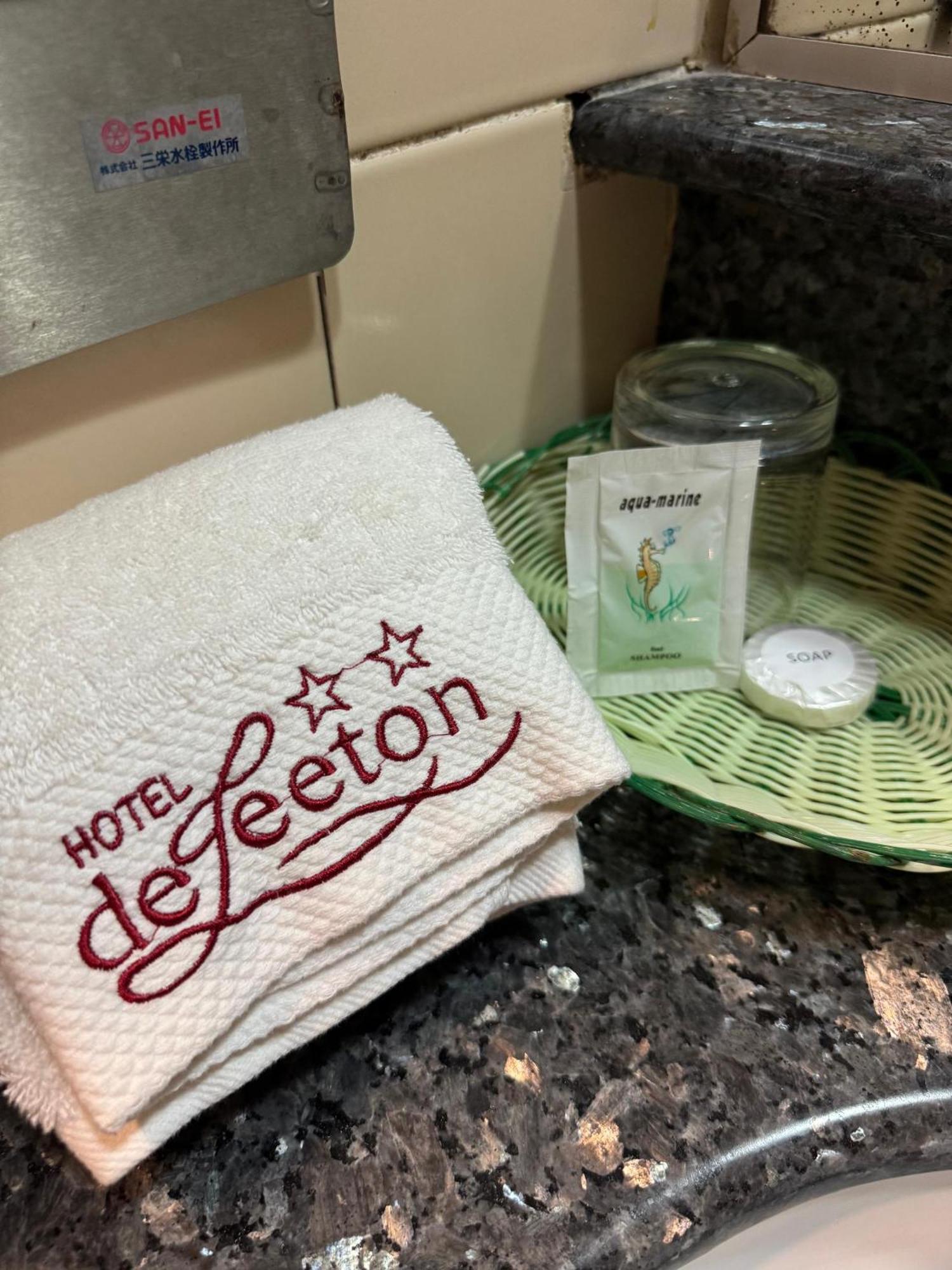 Hotel Deleeton Kota Kinabalu Zewnętrze zdjęcie