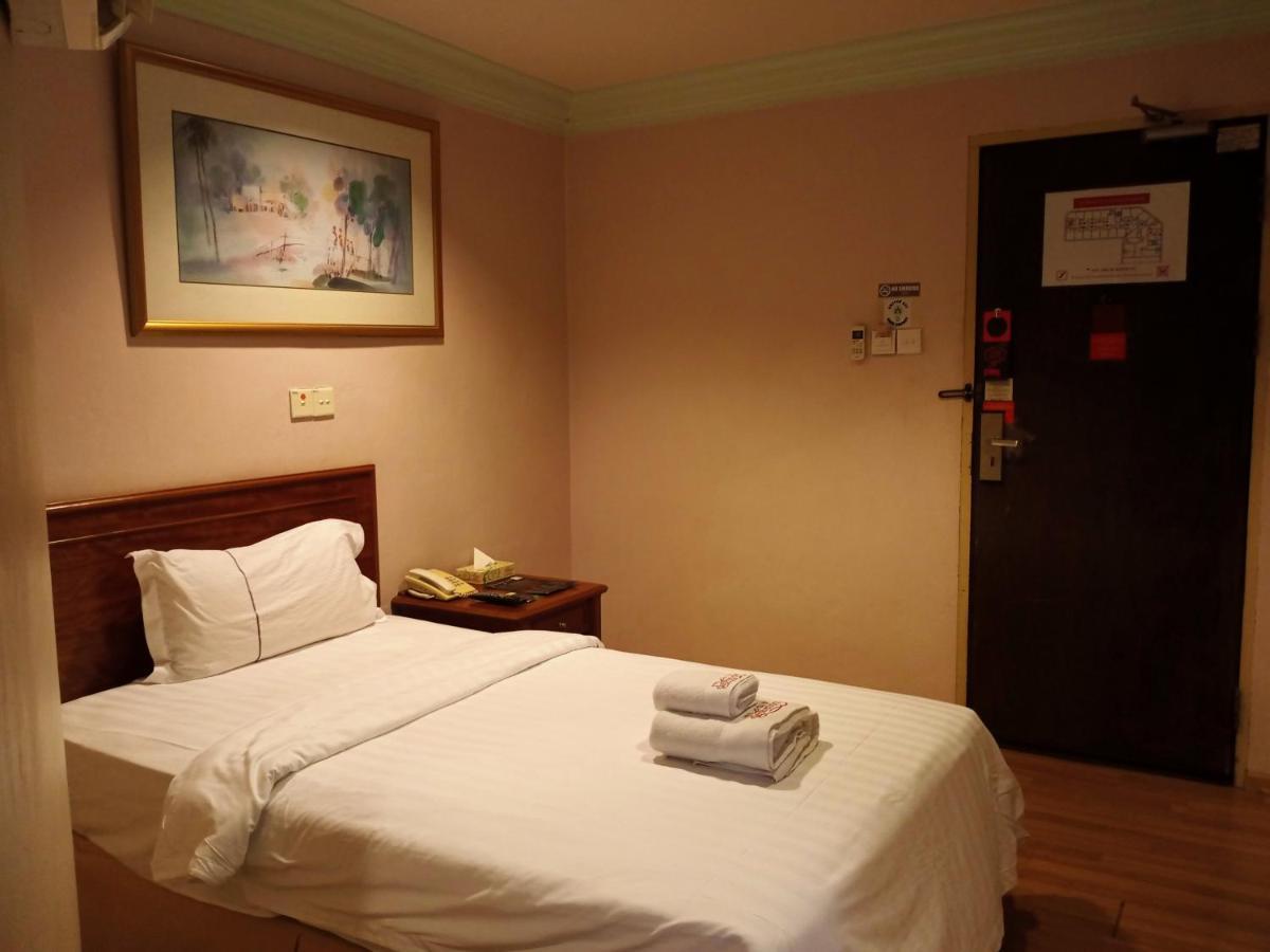 Hotel Deleeton Kota Kinabalu Zewnętrze zdjęcie